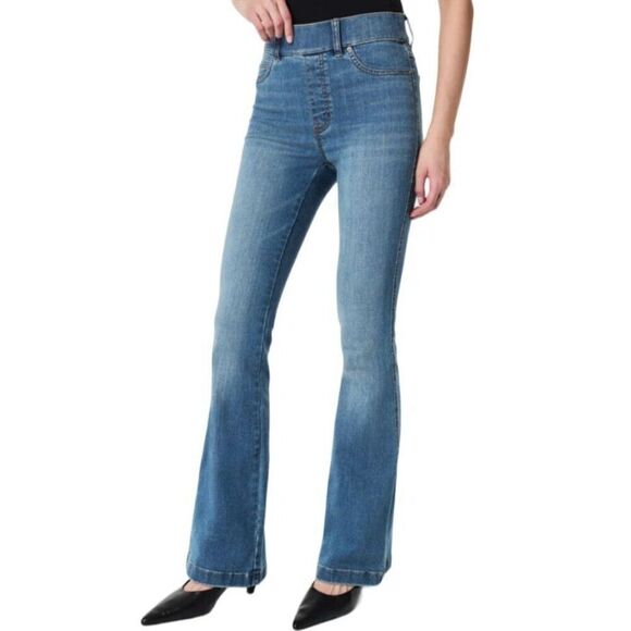 Spanx EveryWear Flare Jeans, size S/P, Vintage Indigo, Denim Cotton Blend, NWT - Picture 1 of 16